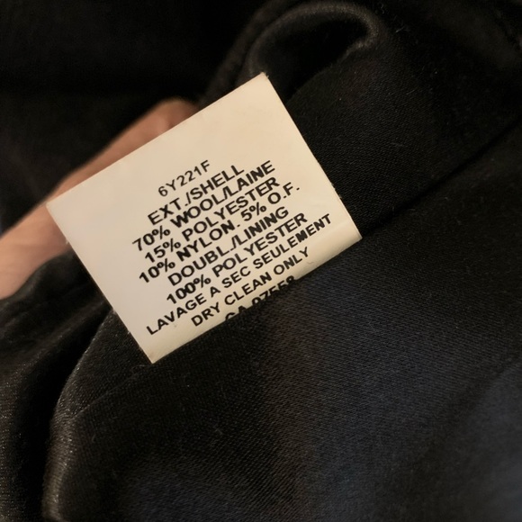 Mexx Coat | Black | Small | Made in Canada - Picture 5 of 8